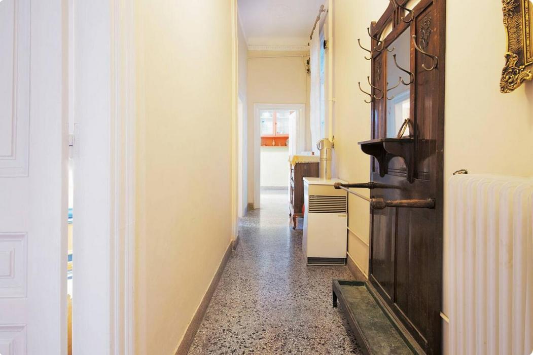 Neoclassical House In The Center Of Atena Exterior foto